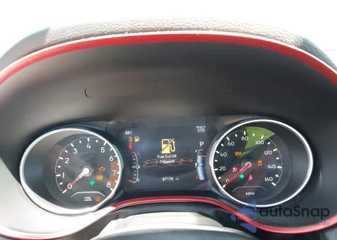 2021 Jeep Compass Trailhawk 4X4 z USA, uszkodzony, nr VIN 3C4NJDDB7MT523563